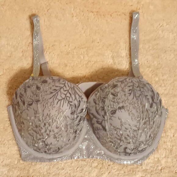 VGUC~ Dream Angels Lined Demi Bra With Embroidered Flowers & Gem Accents (34DDD) - Picture 1 of 5